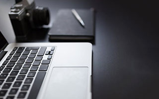 半岛体育app官方下载-捷克共和国田径运动员夺得跳远银牌，表现亮眼，捷克运动会