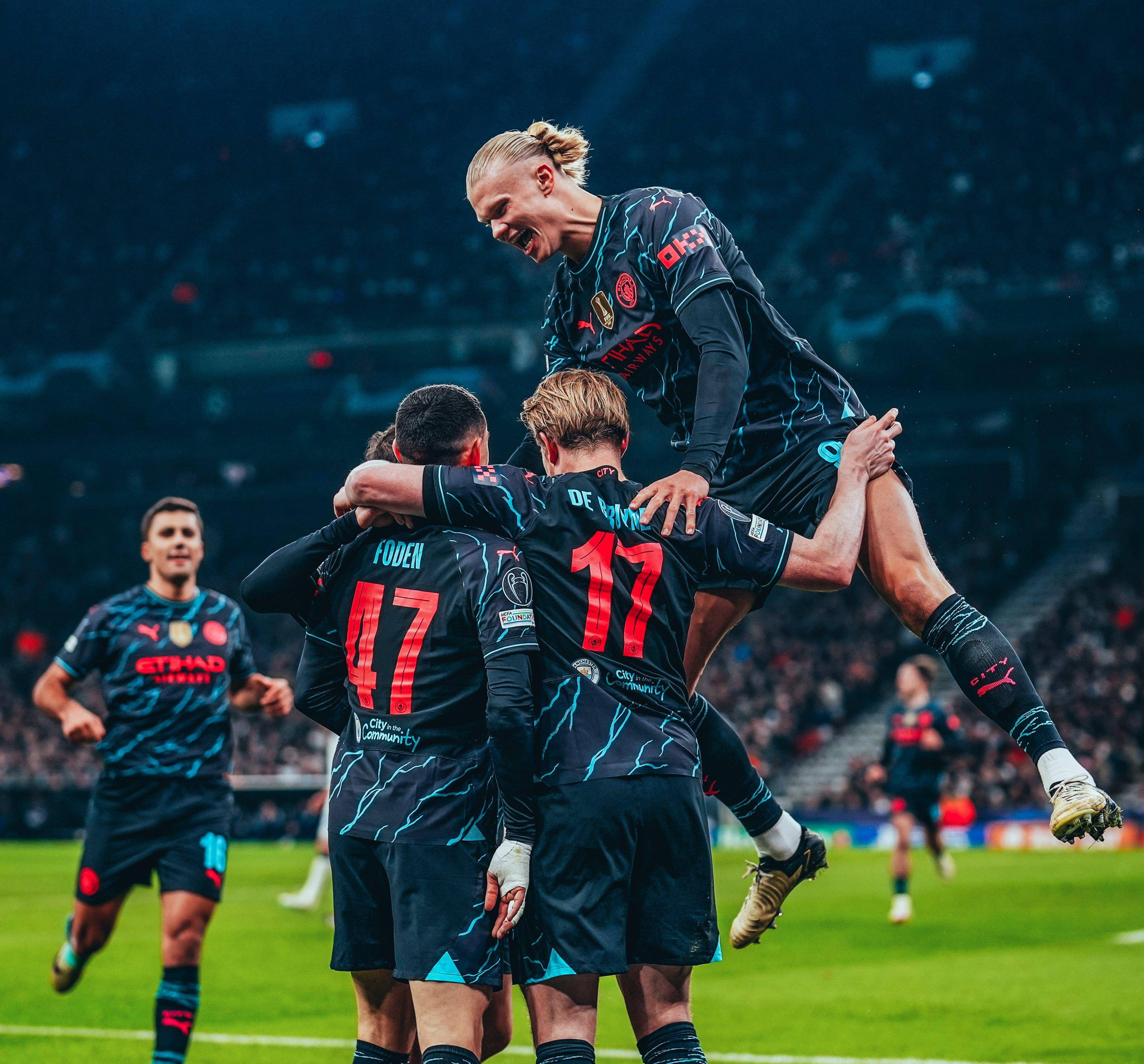 半岛体育官方网站入口-关于曼城连赢，欧冠夺冠气势如虹的信息